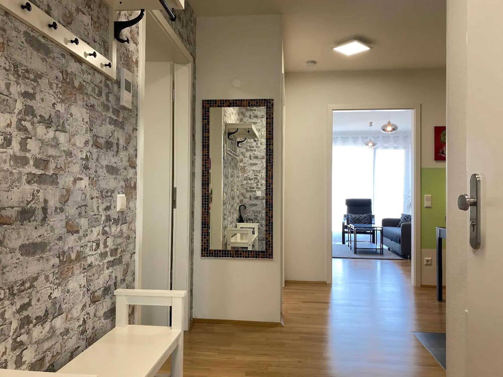 Schoenes 2 Zimmer Apartment Zentral Gelegen Пфорцхайм Екстериор снимка