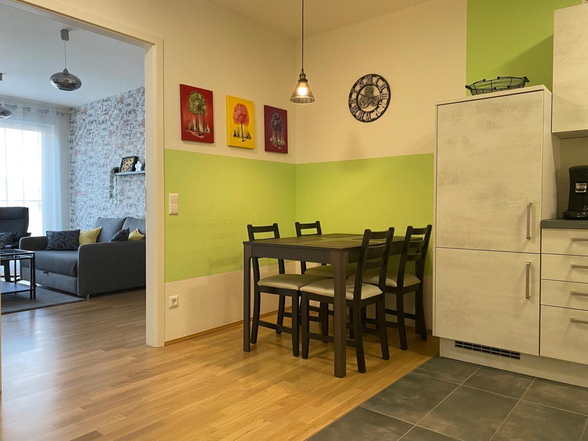 Schoenes 2 Zimmer Apartment Zentral Gelegen Пфорцхайм Екстериор снимка