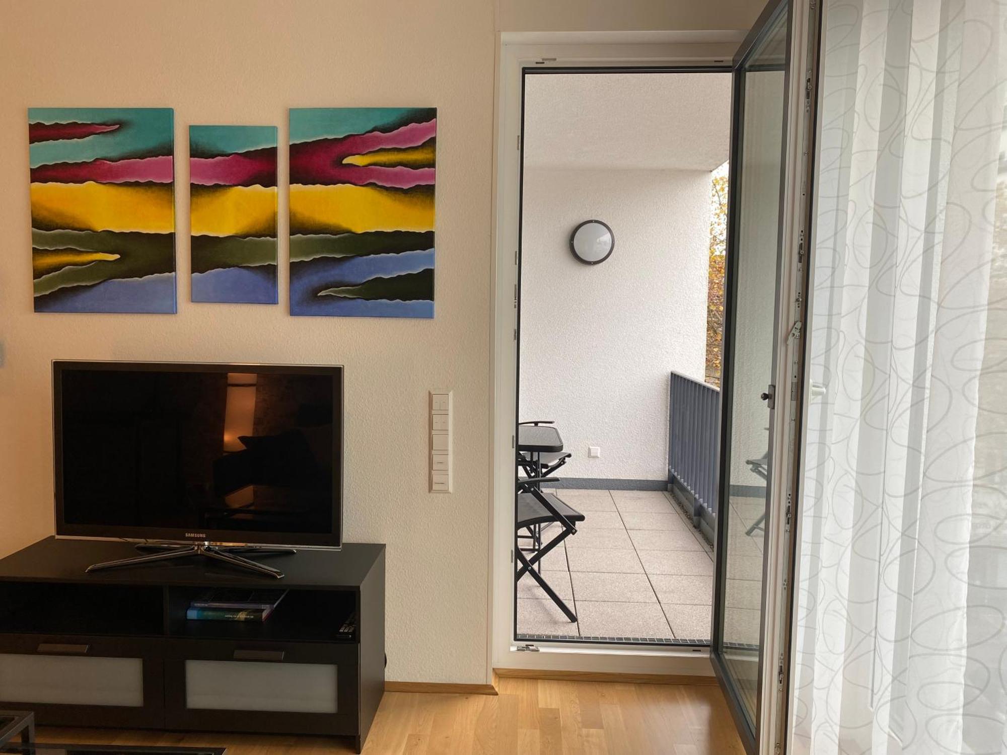 Schoenes 2 Zimmer Apartment Zentral Gelegen Пфорцхайм Екстериор снимка